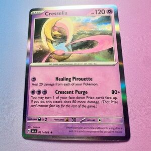 cresselia - 021/064 (holo rare) — pokemon: shrouded fable